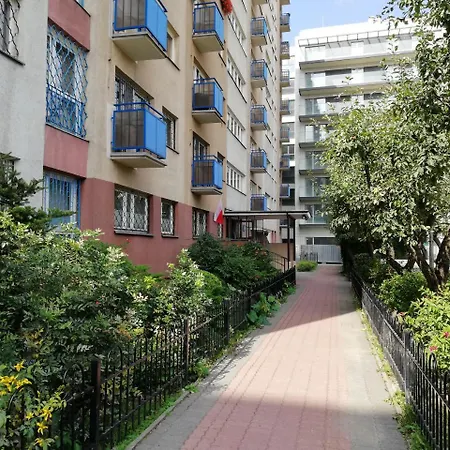Best Zlote Tarasy Apartment Warsaw